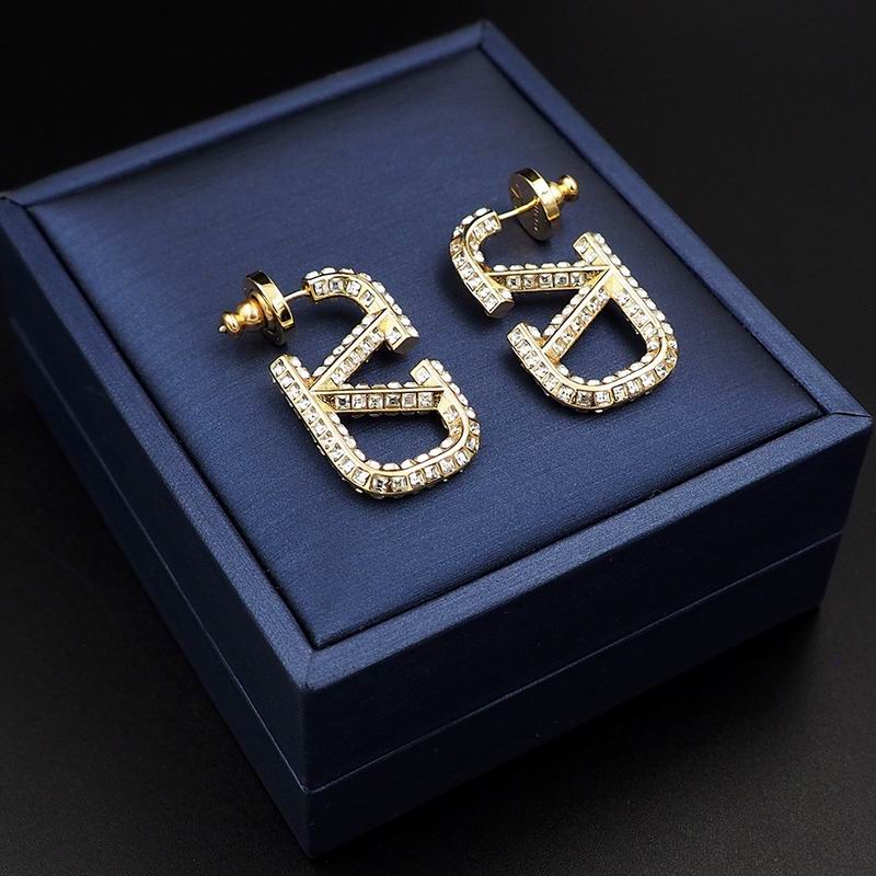 Valentino earring 11lyx8